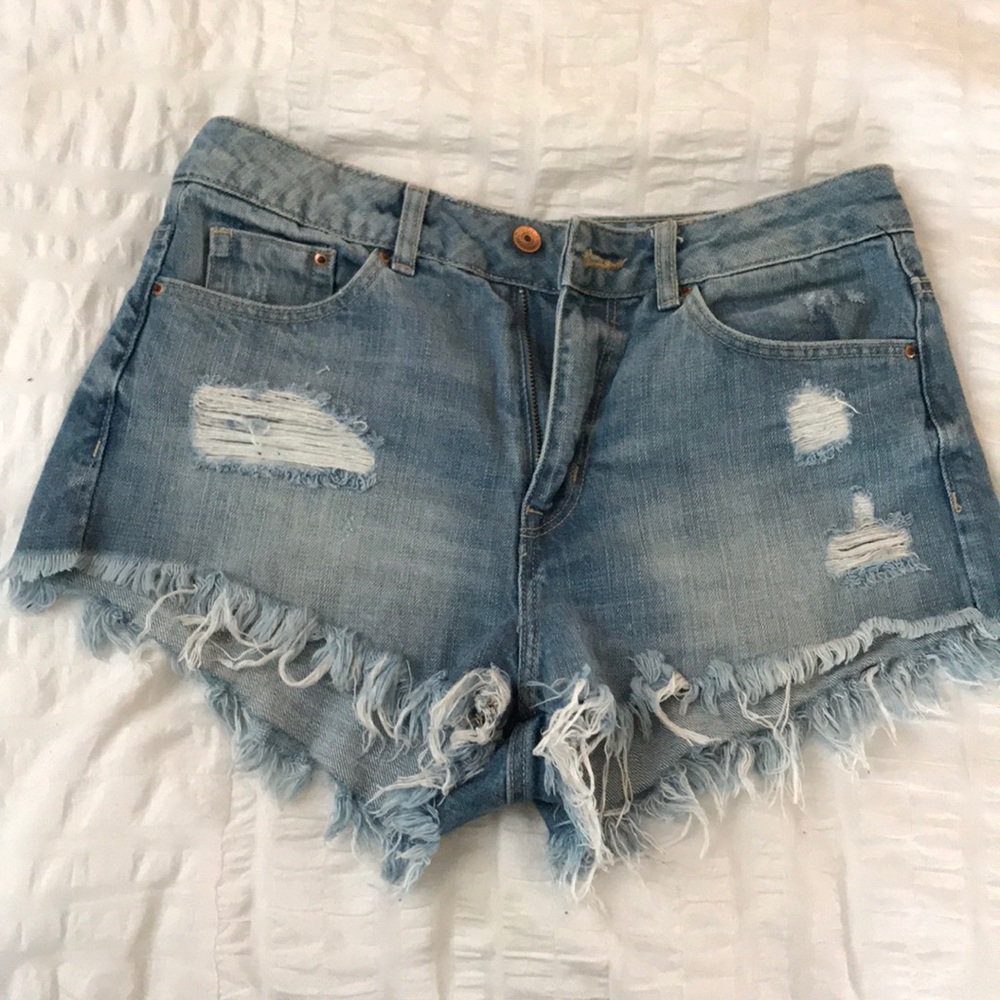 H&M high waisted denim shorts